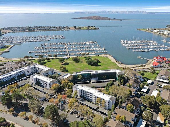 1205 Melville Sq 206, Richmond CA 94804