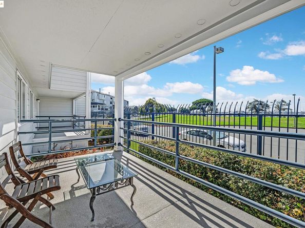 1205 Melville Sq 206, Richmond CA 94804