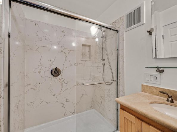 1205 Melville Sq 206, Richmond CA 94804