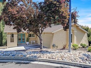 14 Saint Louis Ln, Pleasant Hill CA 94523