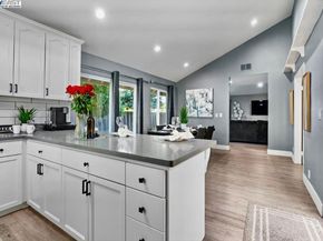 5399 Garrison Cir, San Jose CA 95123