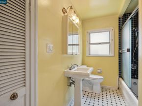 3616 Wisconsin St, Oakland CA 94619