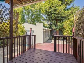 3616 Wisconsin St, Oakland CA 94619