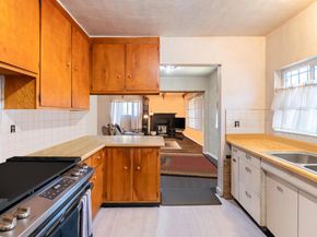 1045 72nd Avenue, Oakland CA 94621