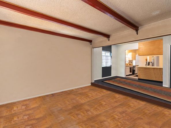 1045 72nd Avenue, Oakland CA 94621