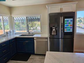 2180 Shea Dr, Pinole CA 94564