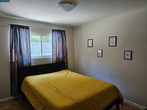 2180 Shea Dr, Pinole CA 94564