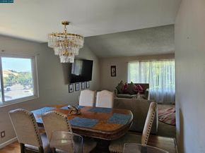 2180 Shea Dr, Pinole CA 94564