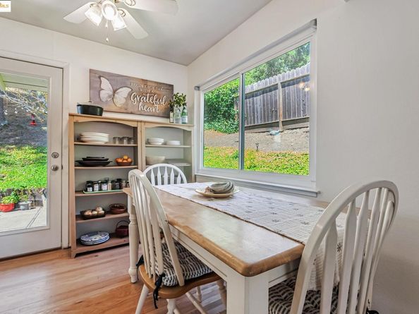 2048-2050 Donald Dr, Moraga CA 94556