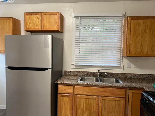 1317 83Rd Ave, Oakland CA 94621