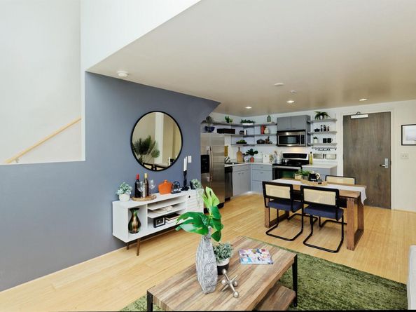 Undisclosed Address #41104549, Oakland CA 94607
