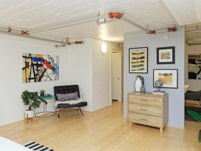 Undisclosed Address #41104549, Oakland CA 94607