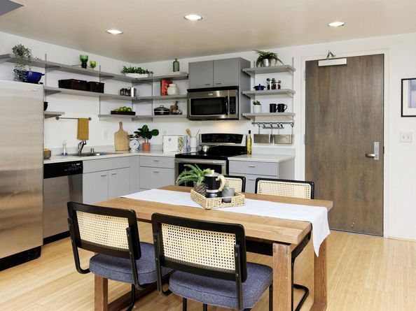 Undisclosed Address #41104549, Oakland CA 94607