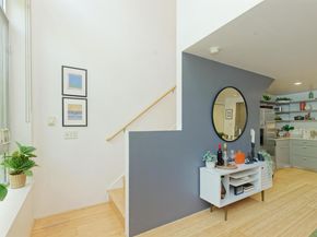 Undisclosed Address #41104549, Oakland CA 94607