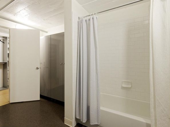 Undisclosed Address #41104549, Oakland CA 94607