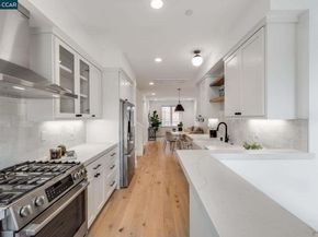 922 Brown Avenue, Lafayette CA 94549