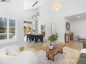 21 Ross Rd, Alameda CA 94502