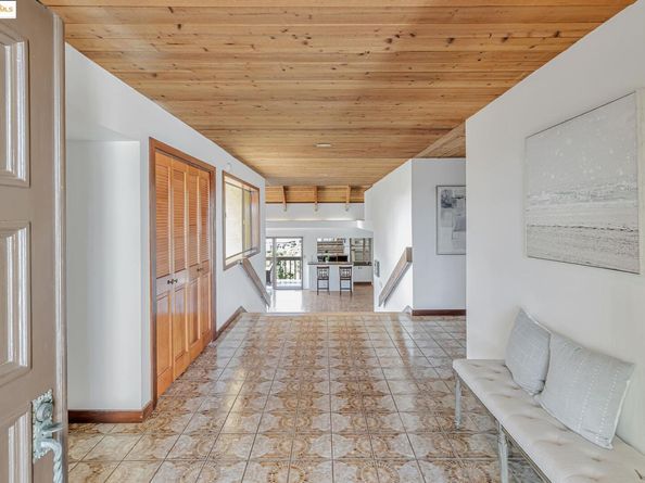 1518 Madera Ct, El Cerrito CA 94530