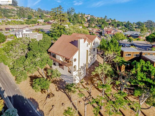 1518 Madera Ct, El Cerrito CA 94530