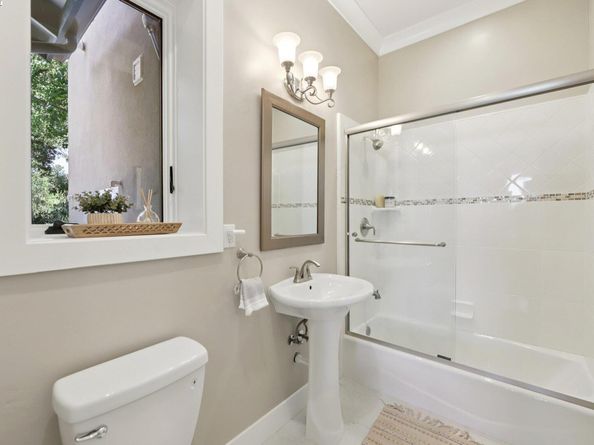 28 Vista Del Orinda, Orinda CA 94563