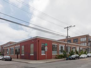 1018 4Th Ave 302, Oakland CA 94606