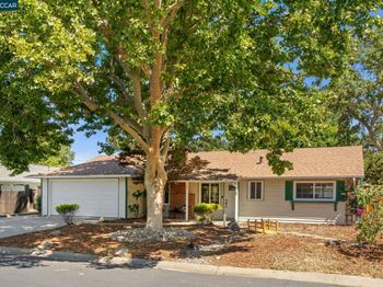 94 Cynthia Dr