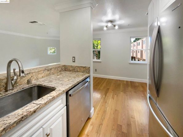 991 Asilomar Ter 1, Sunnyvale CA 94086