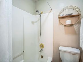 22537 Center St, Castro Valley CA 94541