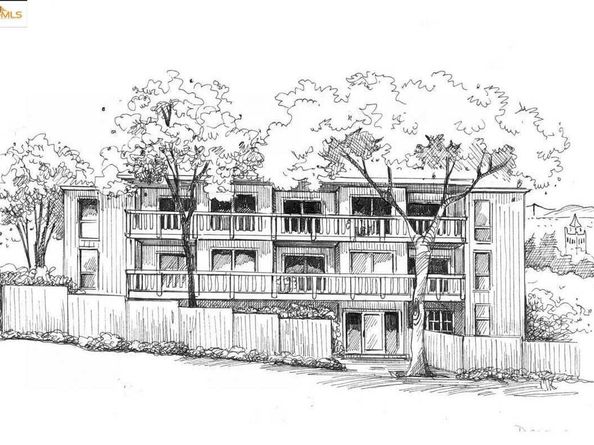 2 Panoramic Way 201, Berkeley CA 94704