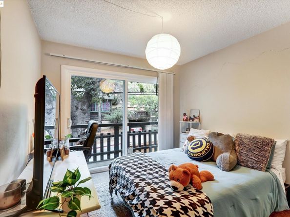 2 Panoramic Way 201, Berkeley CA 94704