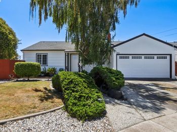 966 Cottonwood Ave
