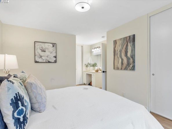 565 Lagunitas Ln, Hayward CA 94544