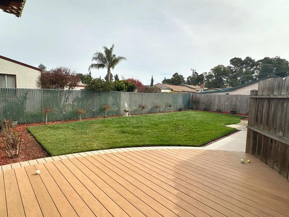 1470 171St Ave, Hayward CA 94541