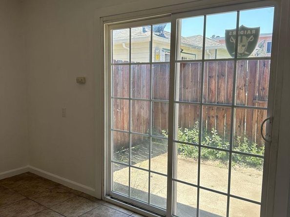2657 79th AVE, Oakland CA 94605