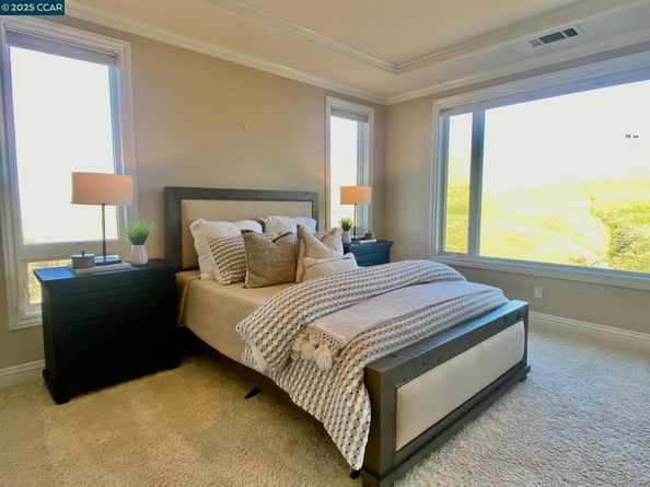 1021 Pebble Beach Dr, Clayton CA 94517