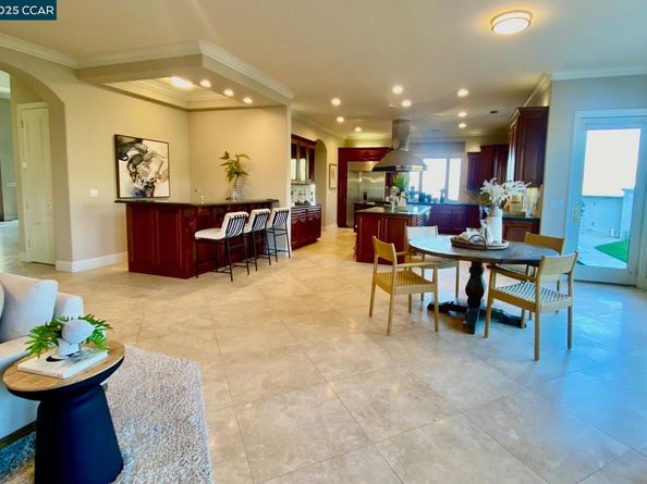1021 Pebble Beach Dr, Clayton CA 94517