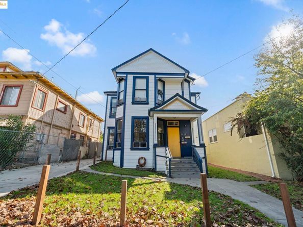 2440 12Th Ave, Oakland CA 94606