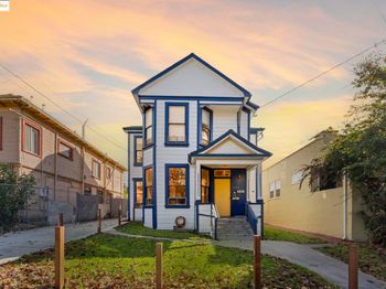 2440 12Th Ave