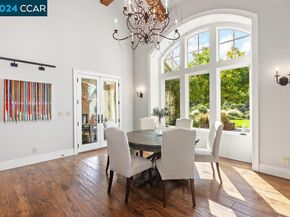 8 Julianna Court, Moraga CA 94556