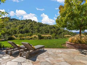 8 Julianna Court, Moraga CA 94556