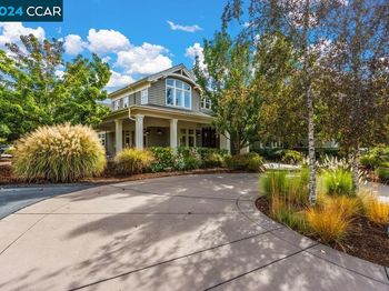 8 Julianna Court