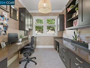 8 Julianna Court, Moraga CA 94556