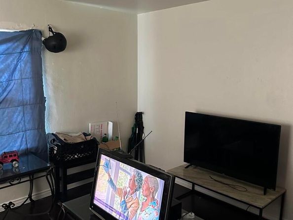5659 Telegraph Ave, Oakland CA 94609