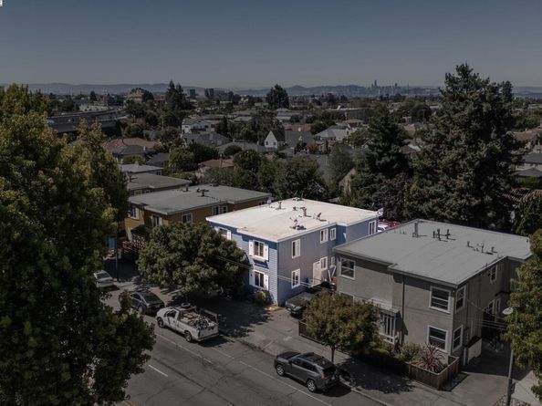 5659 Telegraph Ave, Oakland CA 94609