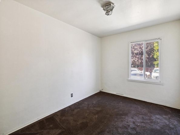 5659 Telegraph Ave, Oakland CA 94609