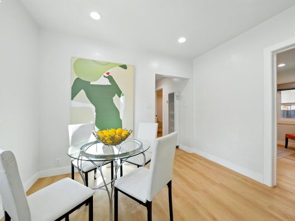 3288 School Street, Oakland CA 94602