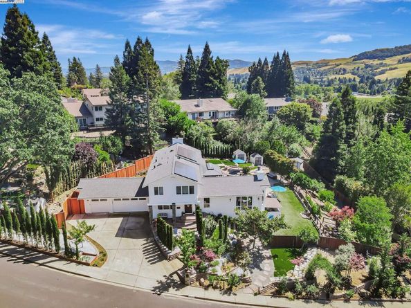324 Merrilee Place, Danville CA 94526