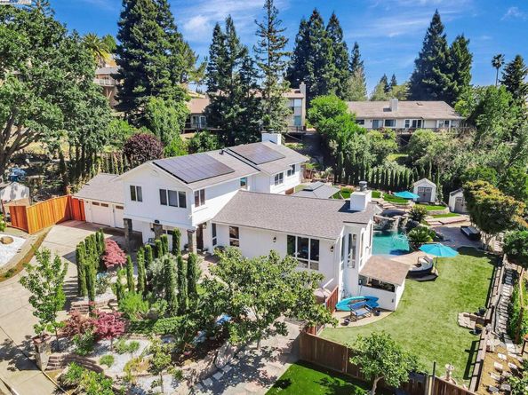 324 Merrilee Place, Danville CA 94526