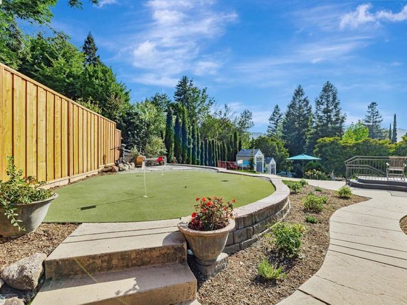 324 Merrilee Place, Danville CA 94526
