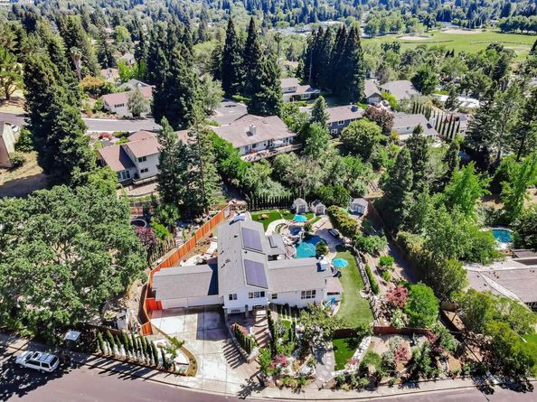 324 Merrilee Place, Danville CA 94526